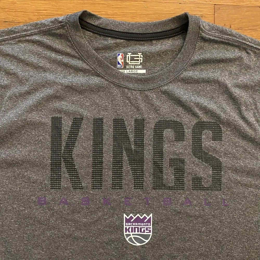 Sacramento Kings Shirt Mens 2XL Gray NBA Basketball Performance Training Tee - Picture 2 of 7